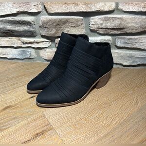 Lucky Brand heeled ankle boots / fall boots